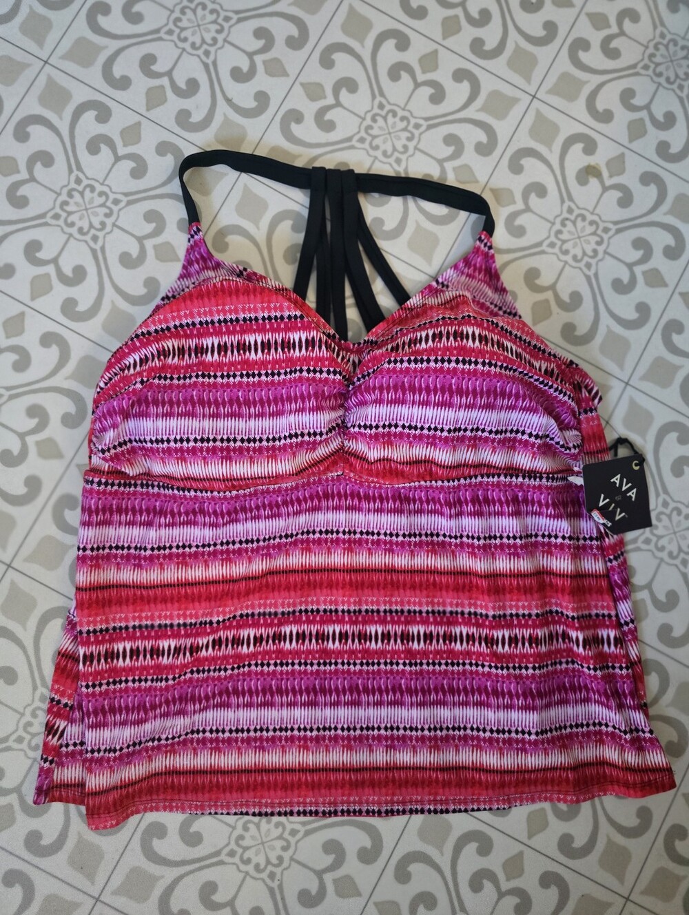 Ava & Viv Women's Plus Size 26W Pink Tankini Swim Top With Built-In Bra! NWT